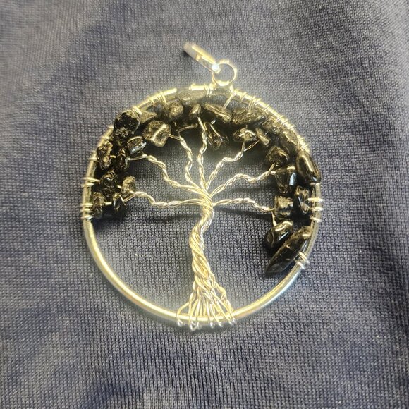 ONYX Tree of Life solver tone wire pendant 1.5 inch diameter NEW - Picture 2 of 3